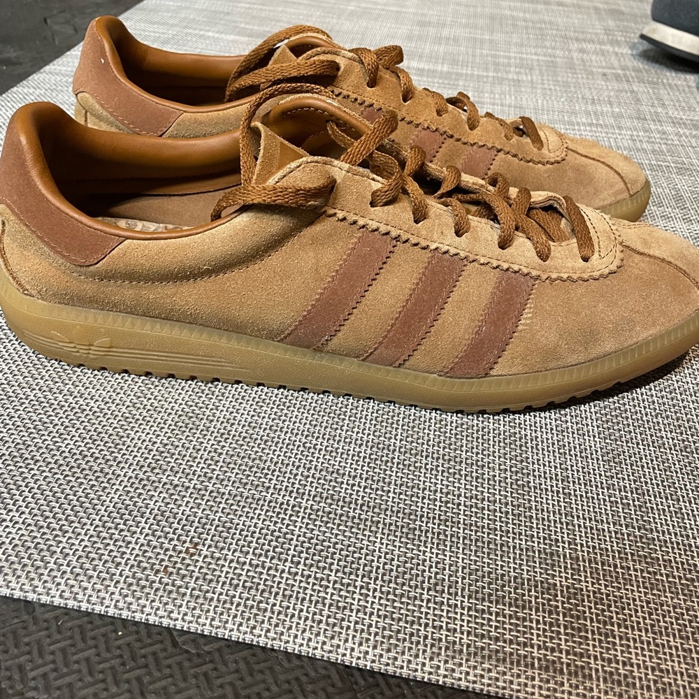 Adidas Originals Bermuda Trainers